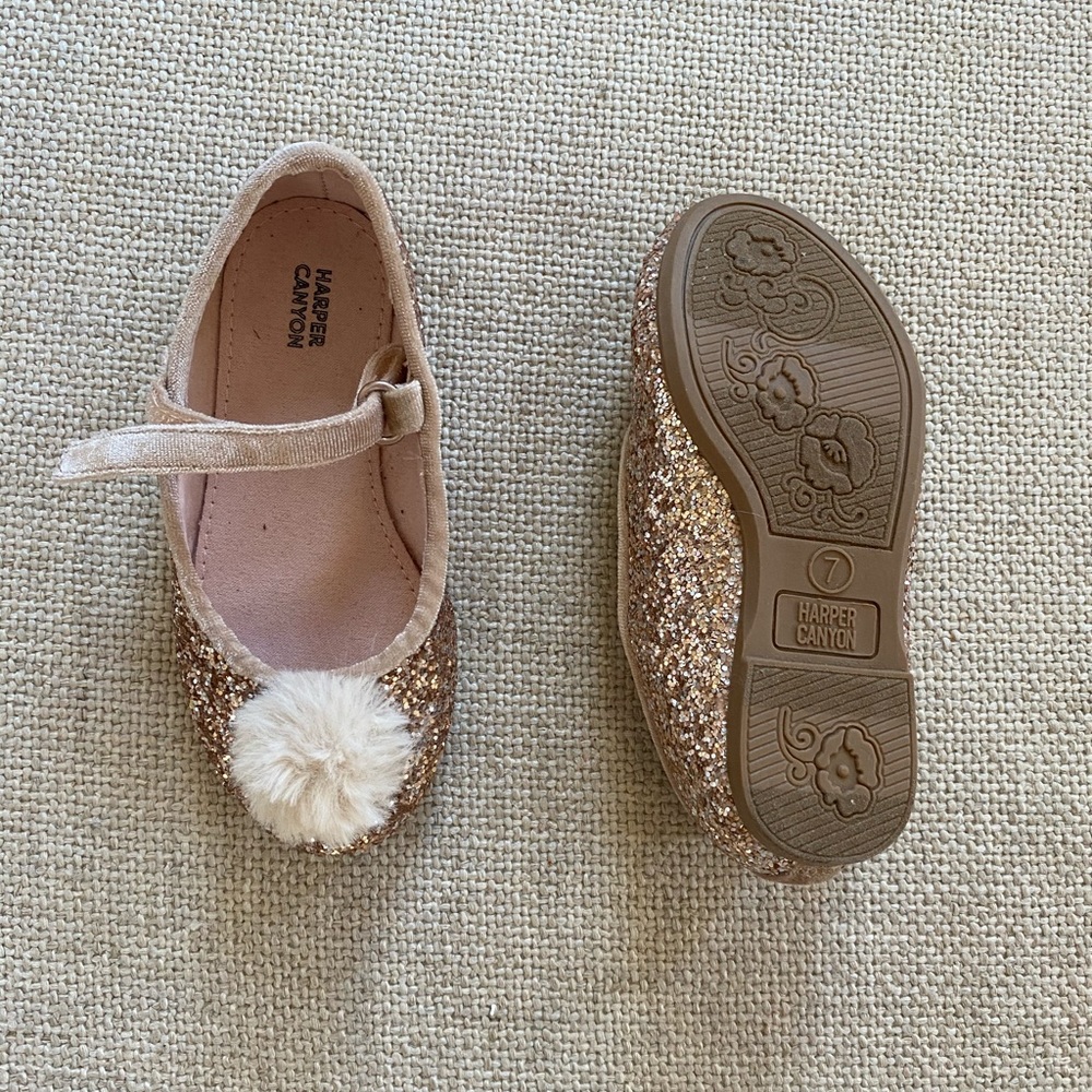 Harper Canyon glitter dress shoes